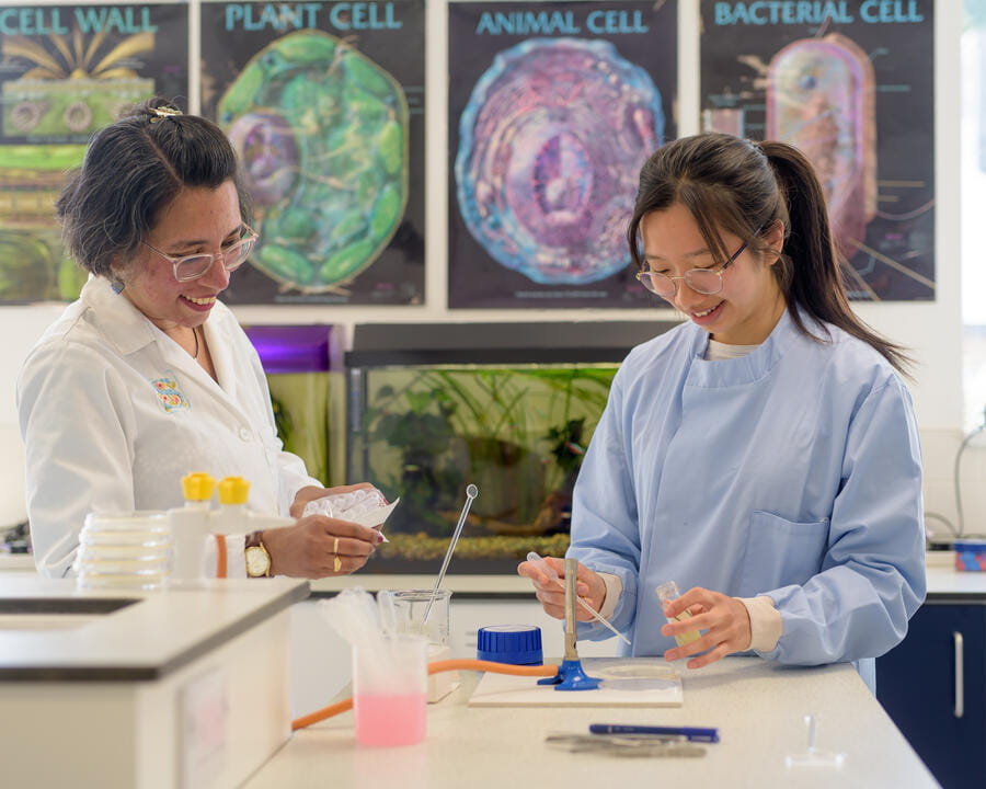 Image_DVB_SixthForm_2021-326