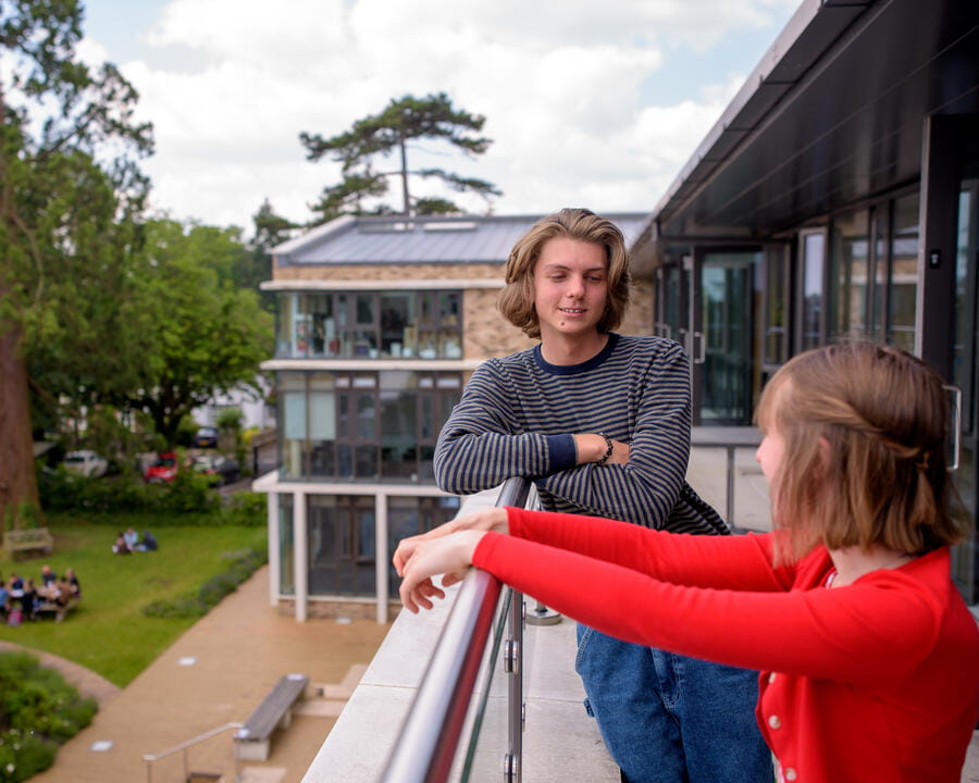 Image_DVB_SixthForm_2021-389